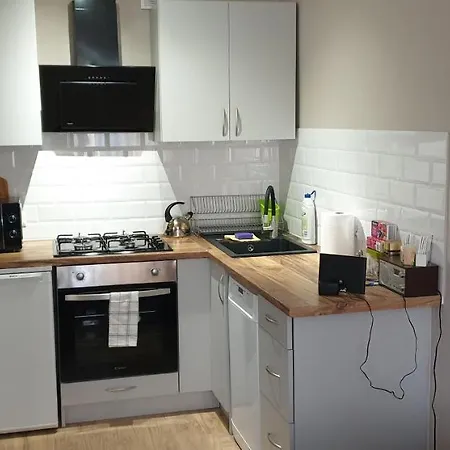 Kawalerka W Bloku, Blisko Parku Przemyslowego W Bydgoszczy 比得哥什